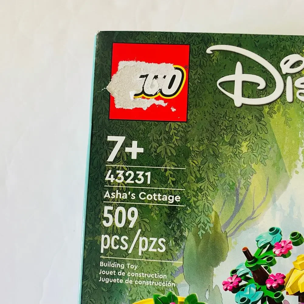 LEGO | Disney Wish Asha's Cottage Set 43231 NWT